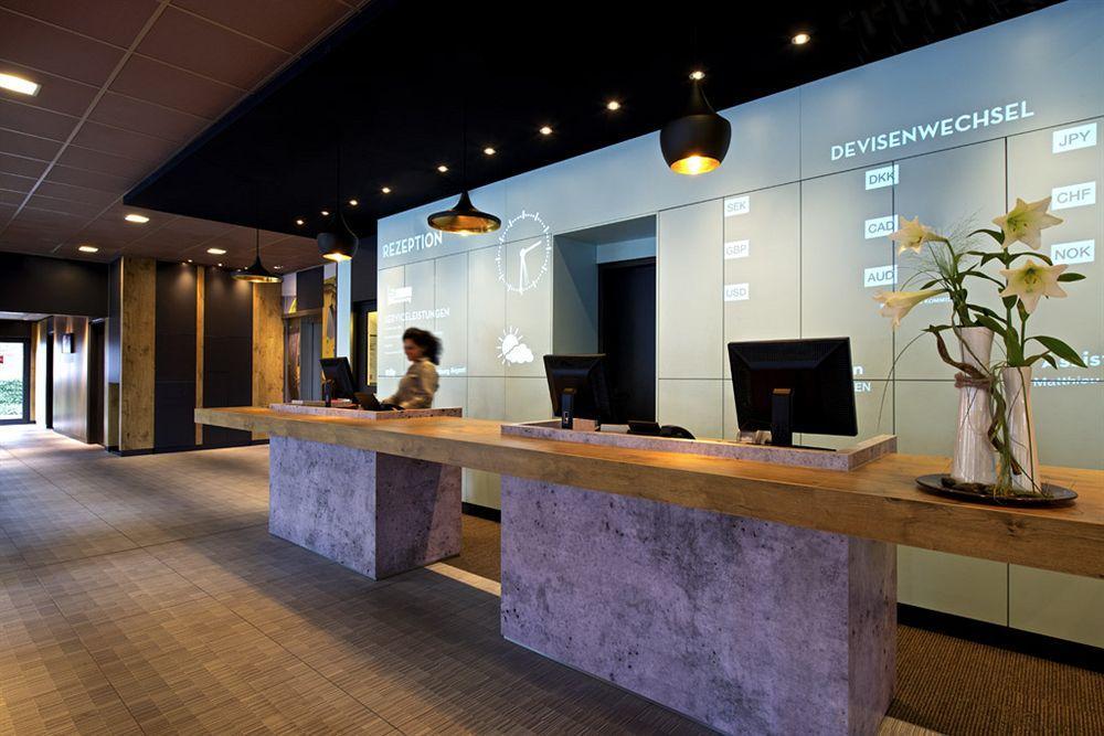 Hotel Ibis Milano Fiera Lainate Exterior foto